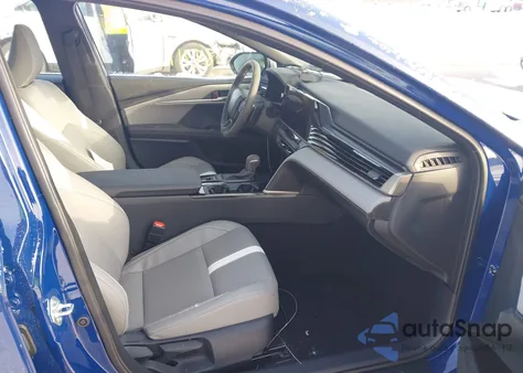 2025 Toyota Camry Se z USA, uszkodzony, nr VIN 4T1DBADK0SU013125